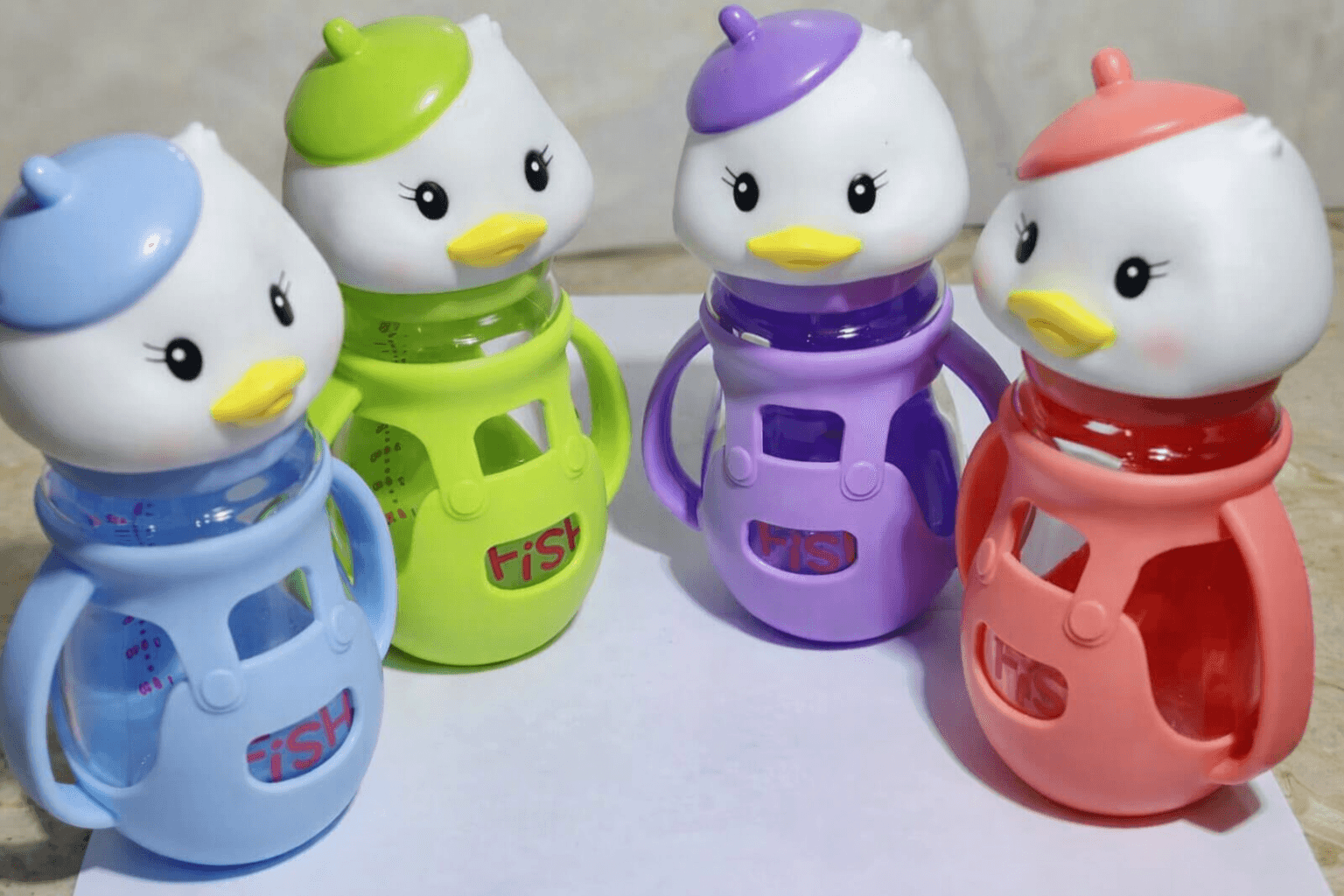 Fish Cylinder Glass Feeder 260ml